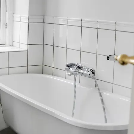 Attraktiv Pa Osterbro *