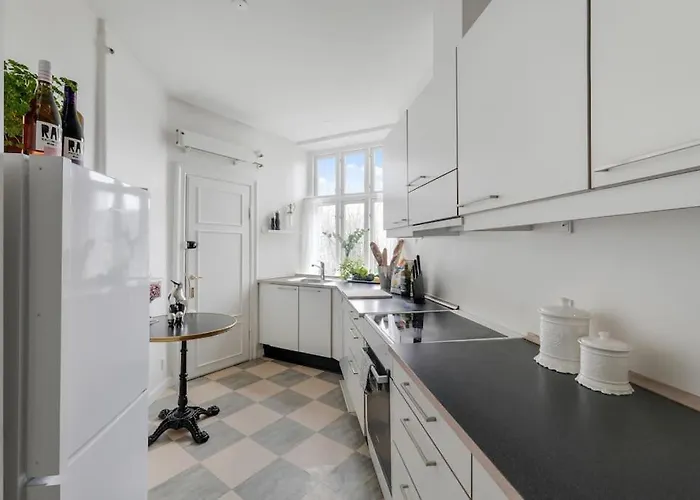 Apartment Attraktiv Pa Osterbro