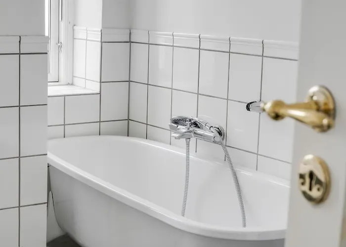 Attraktiv Pa Osterbro *