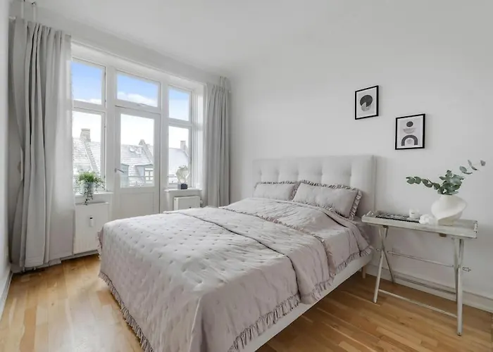 Attraktiv Pa Osterbro Apartment